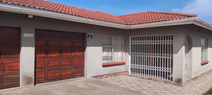 4 Bedroom Property for Sale in Dimbaza Eastern Cape